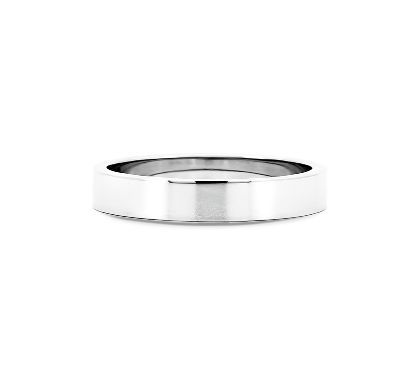 Classic clean cut ring 4mm in white gold