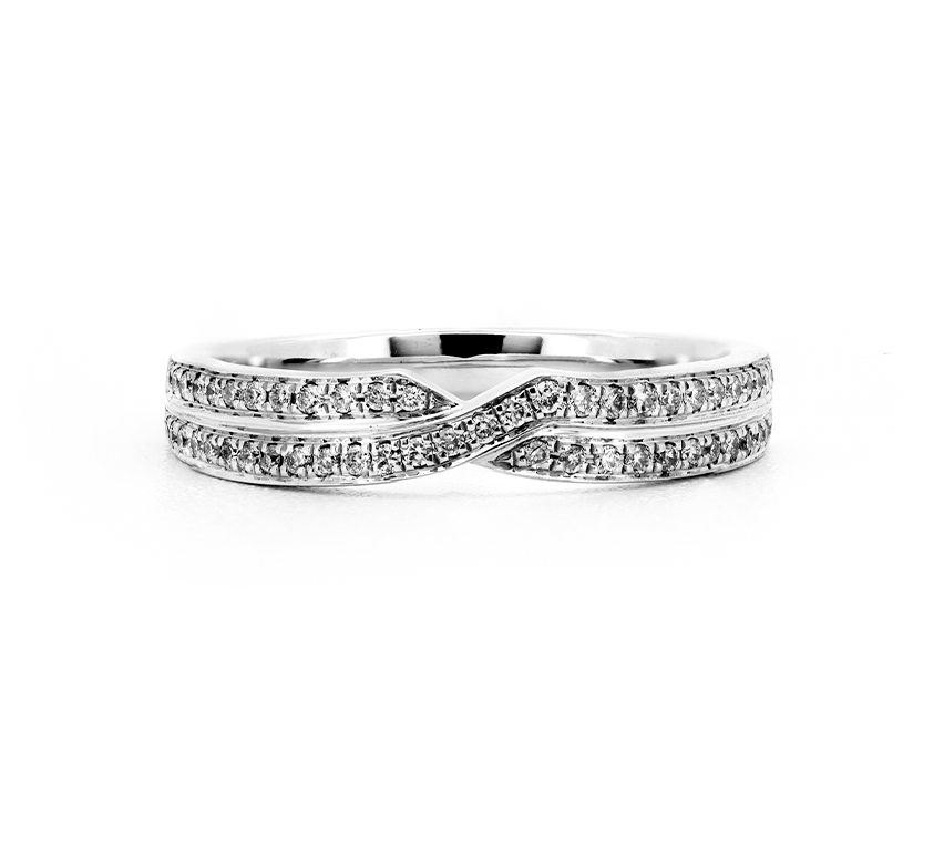 Rendezvous full pave ring in white gold