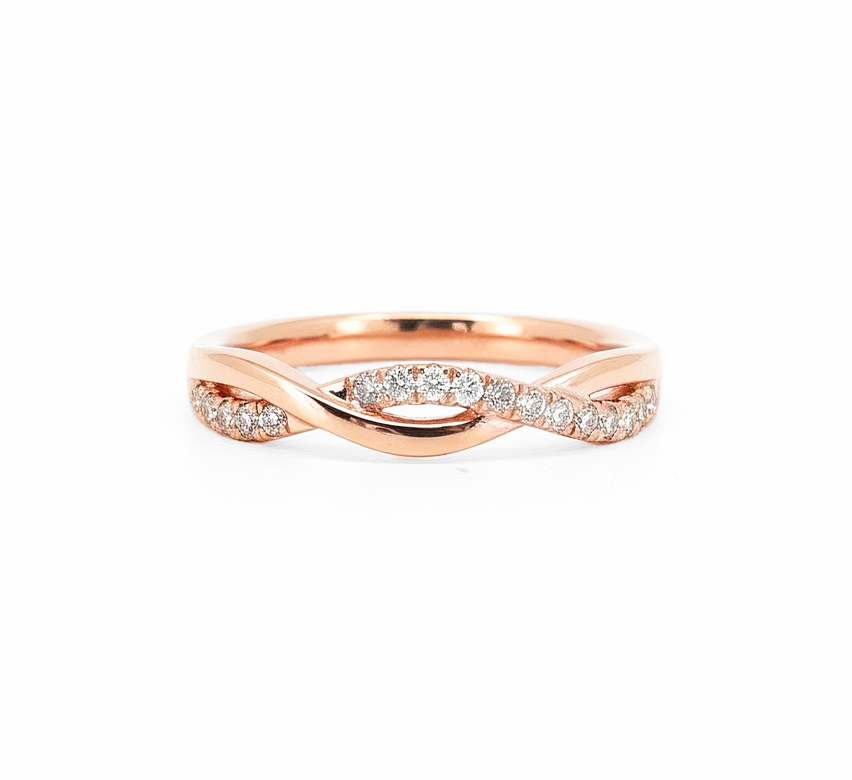 Pattern with diamonds AB in rose gold