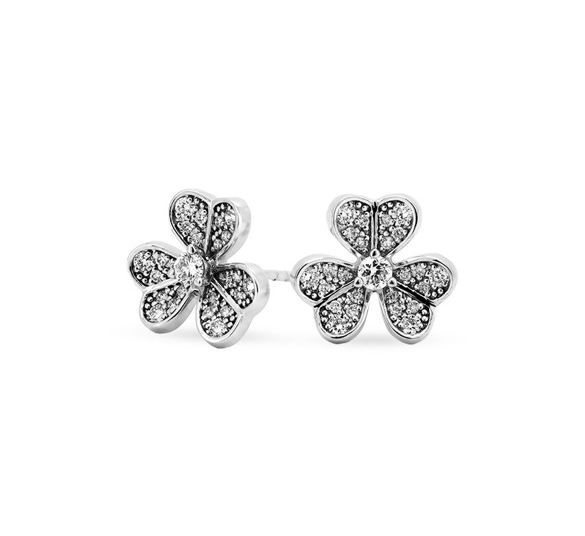 3 clover earrings in white gold