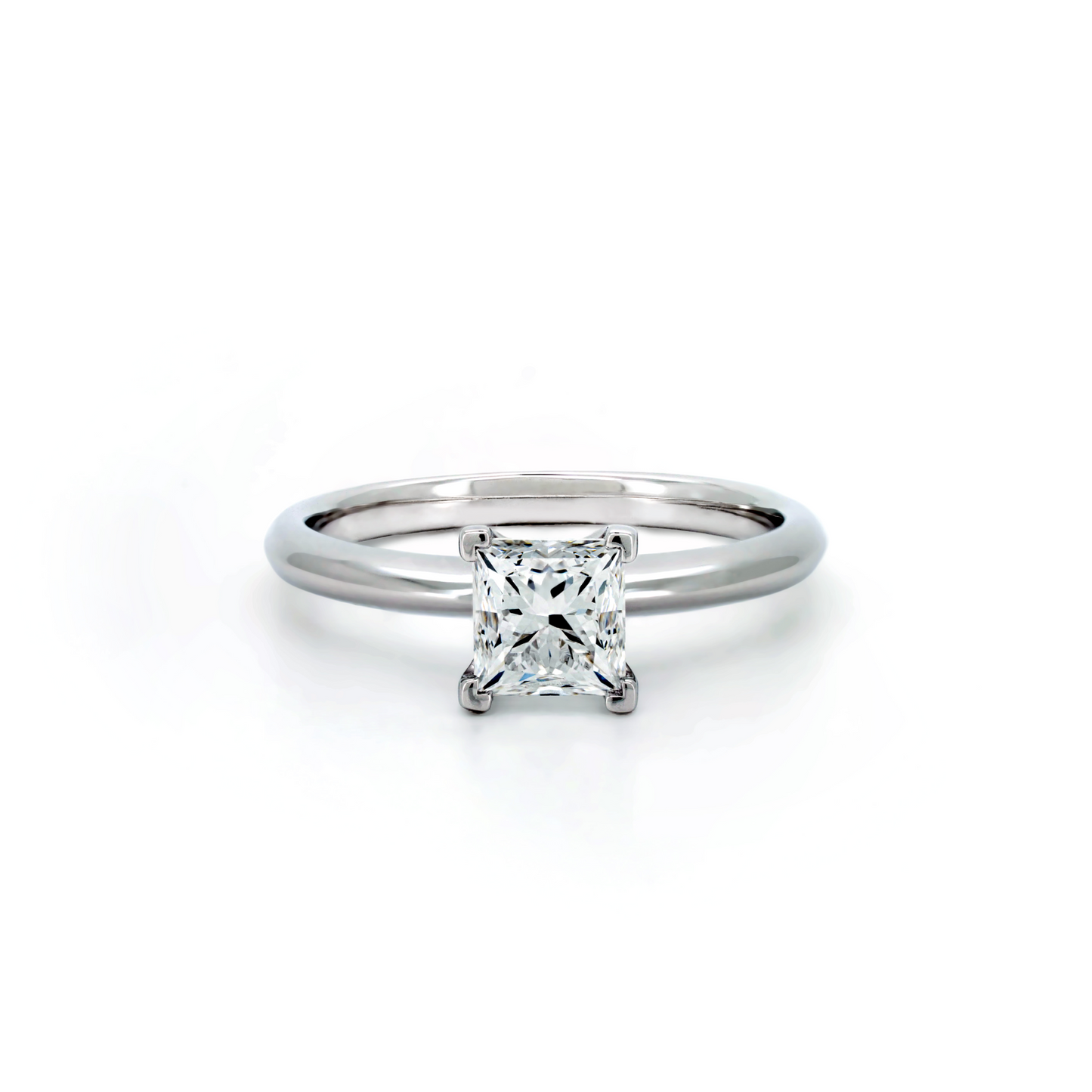 Classic ring PR 1.01 D VVS1 IGI in white gold