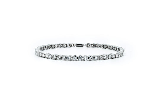 Round tennis bracelet 2.3mm (0.05ct each) in white gold