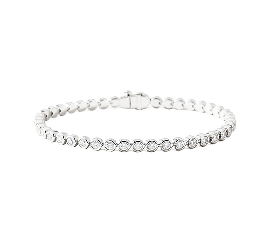 C tennis in white gold