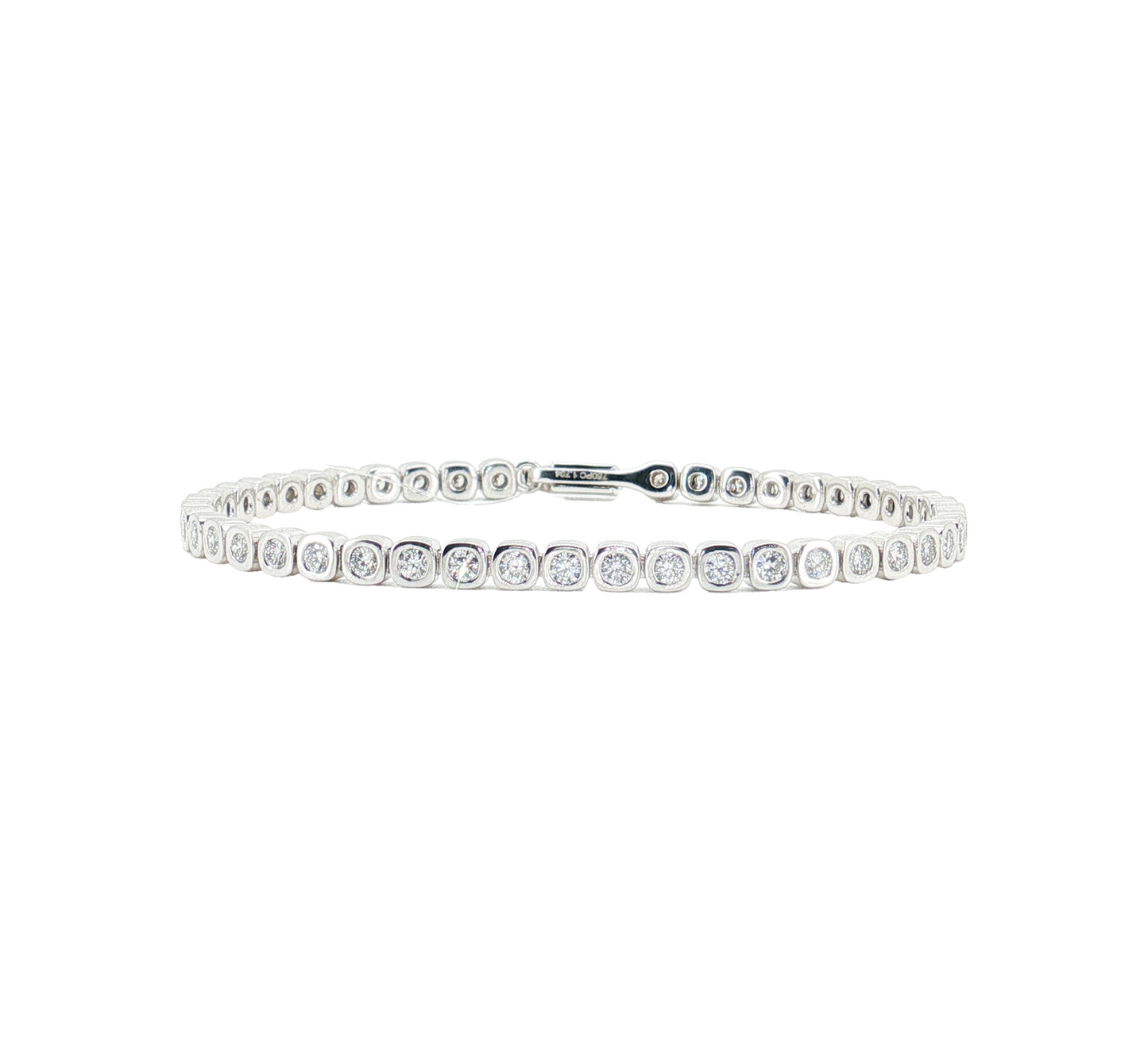 Square bezel tennis bracelet 2.5mm (0.04ct each) in white gold
