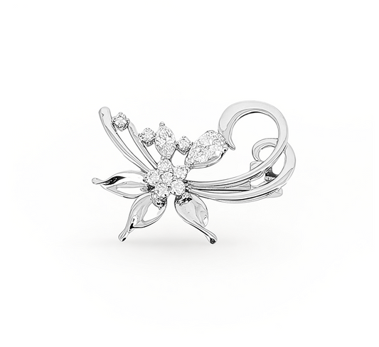 Flower brooch E in white gold