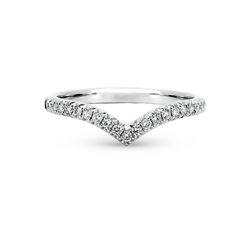 V pave ring in white gold