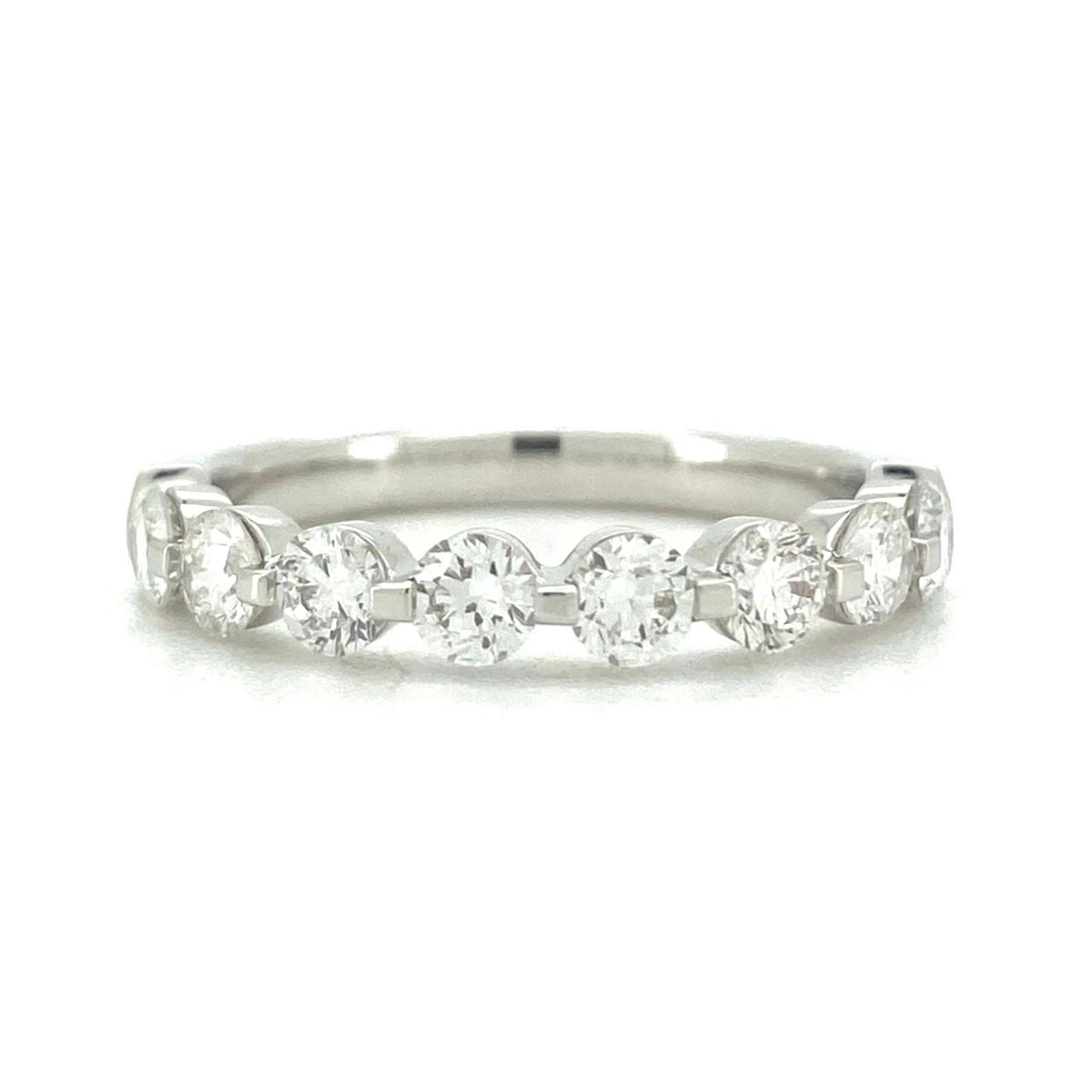 Floating pave ring 3mm in white gold