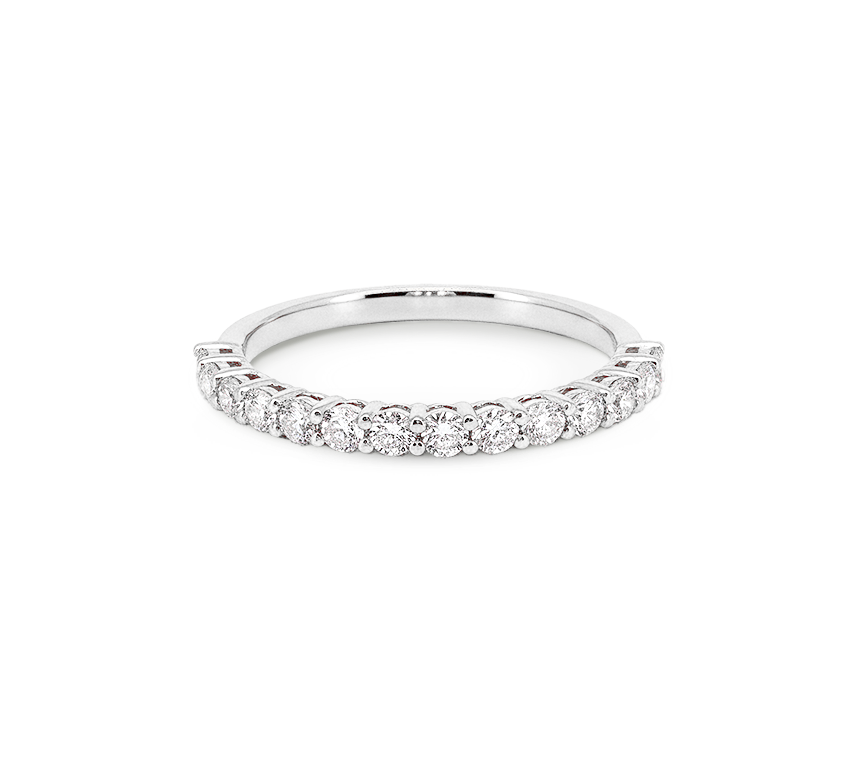 Half pave ring 3.7mm in white gold