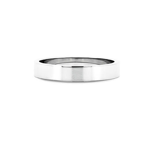 Classic clean cut ring 4mm in white gold