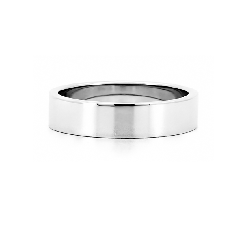 Classic clean cut ring 5mm in platinum