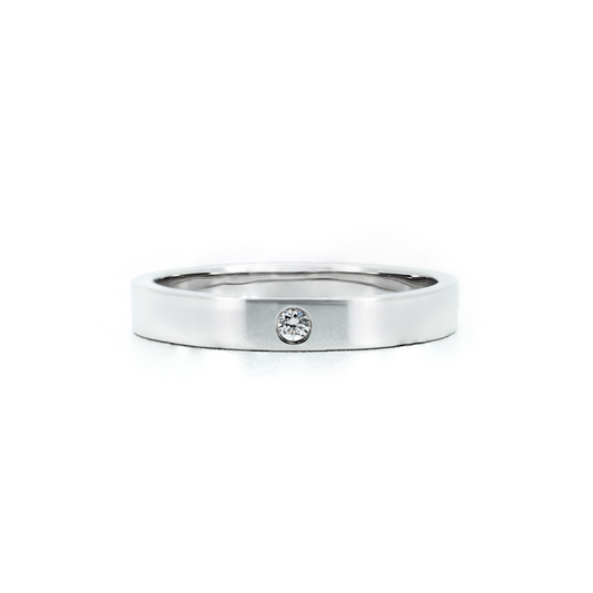 Classic clean cut 1 eye ring 4mm in white gold