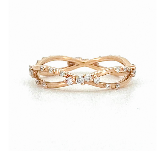 Symphony ring in rose gold