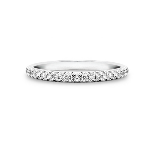 Half micropave ring in platinum