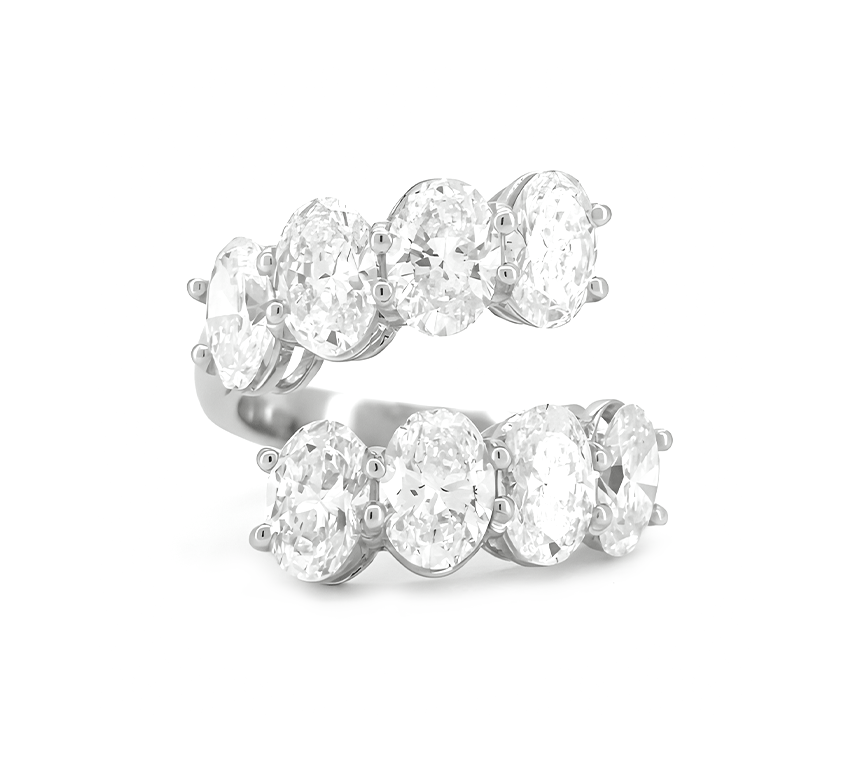 Climber ring OV in white gold