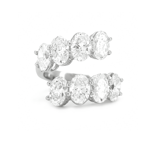Climber ring OV in white gold
