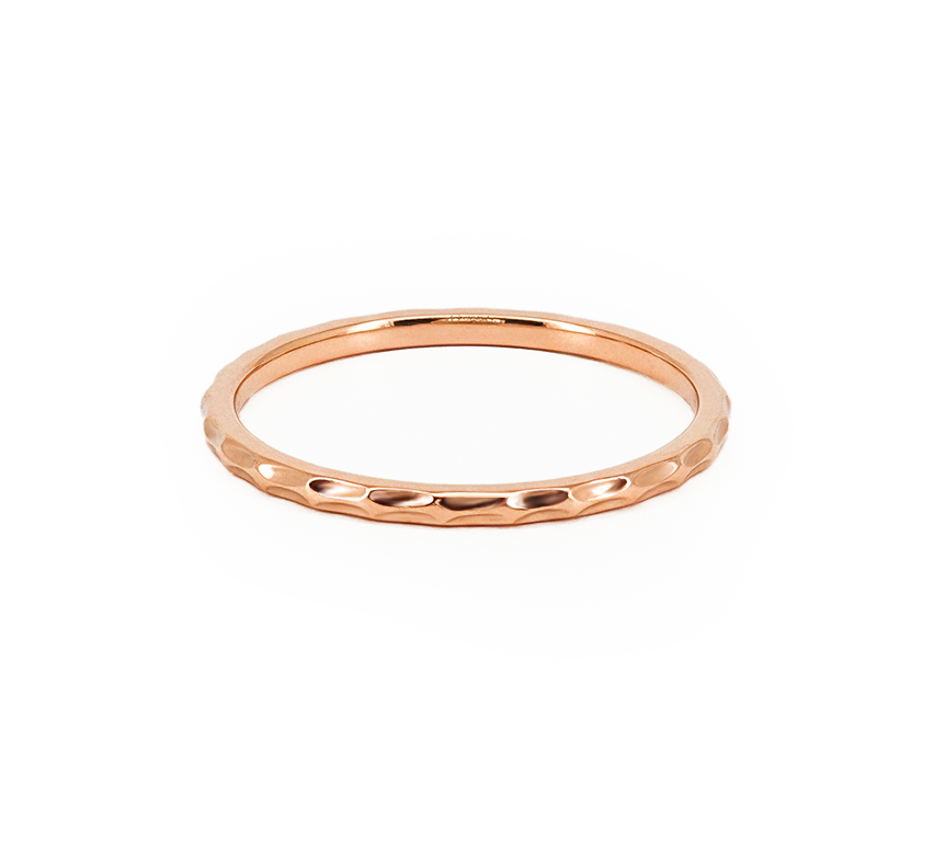Chain pattern ring in rose gold