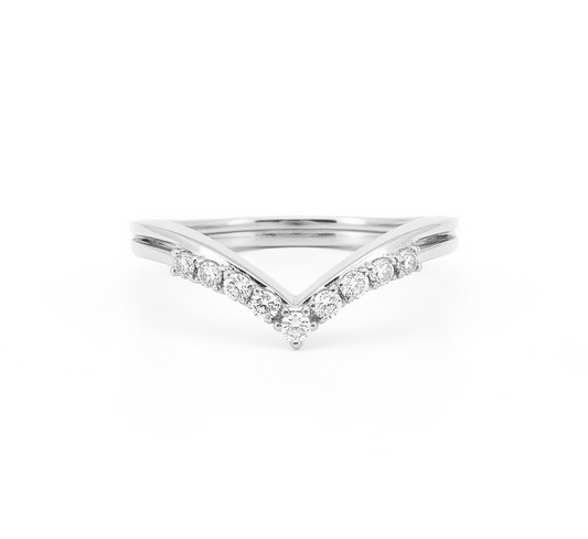V pave ring E in white gold