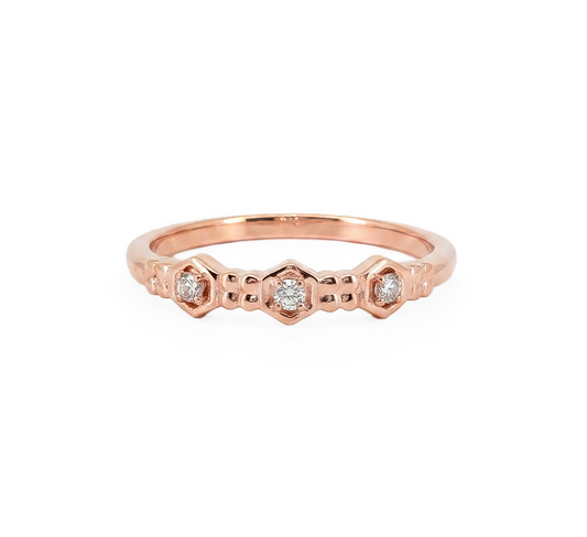 Pattern with diamonds Z in rose gold