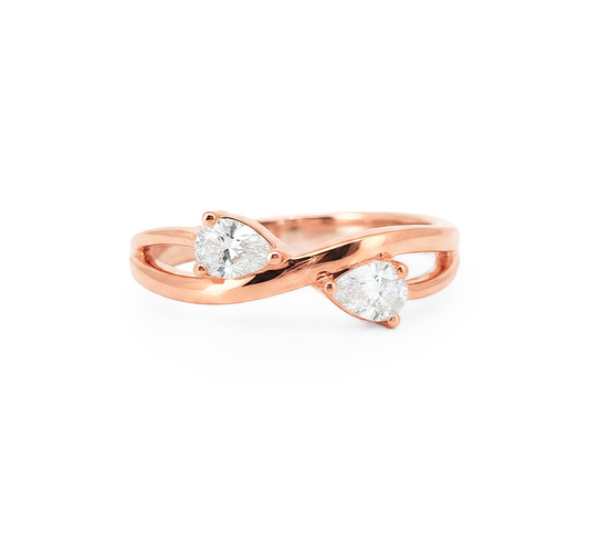 Pattern with diamonds AE in rose gold