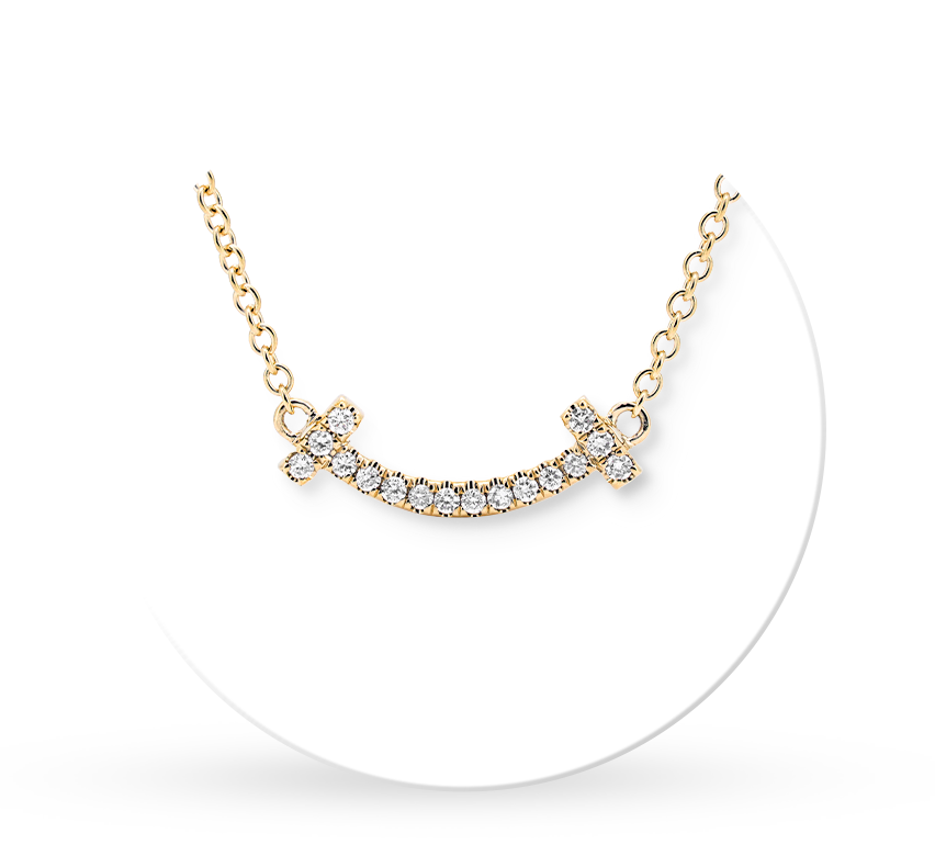 Smile pave necklace in gold
