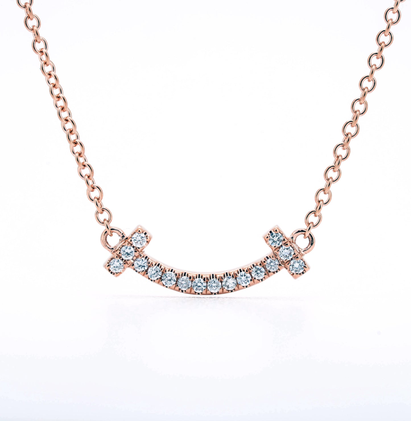 Smile pave necklace in rose gold