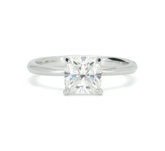 Classic 4 prong ring CU 0.5ct in white gold