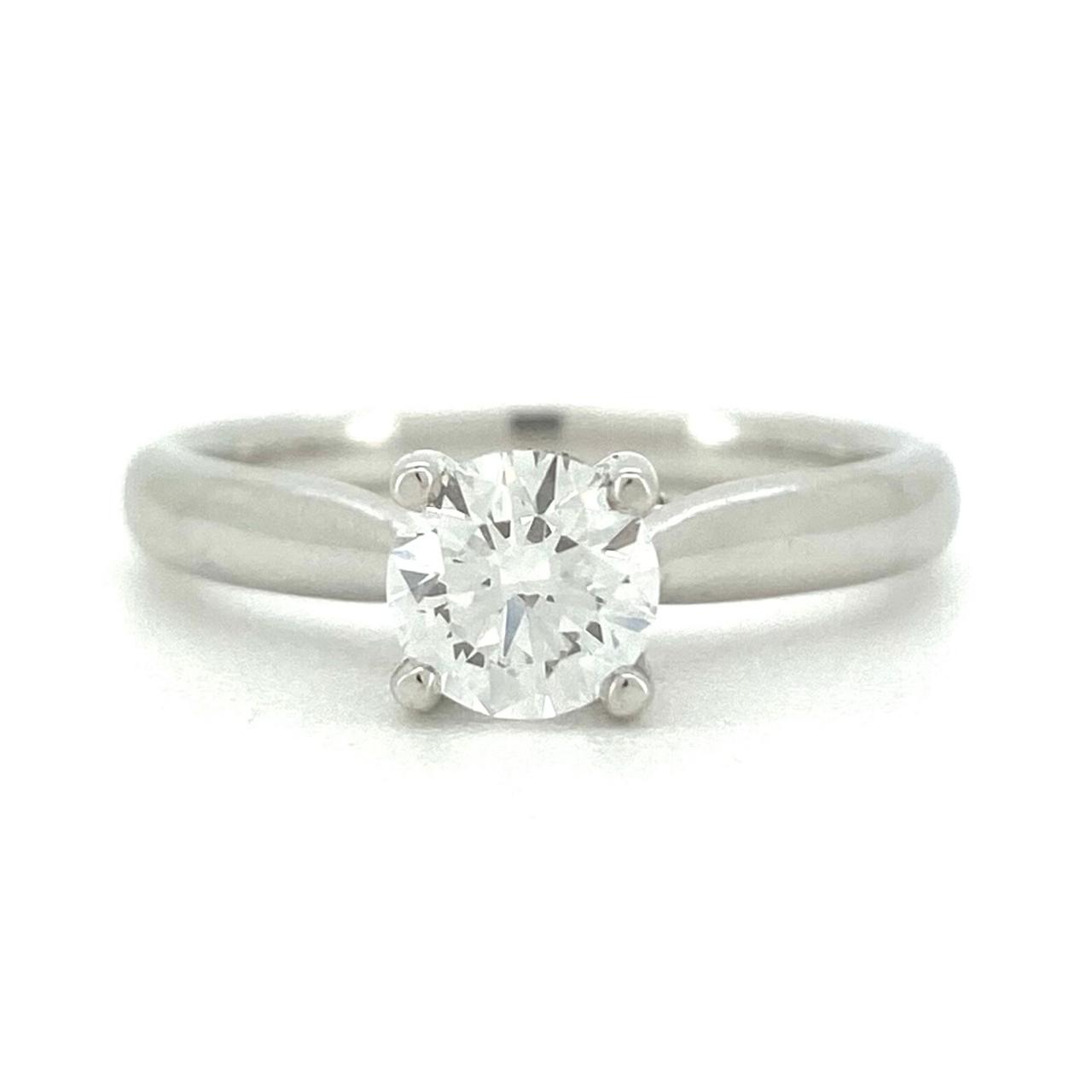 Hidden halo ring RD 0.84 D VVS1 IGI in white gold