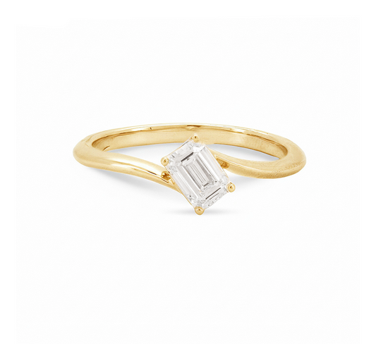 Safari emerald ring EM 0.5ct in yellow gold