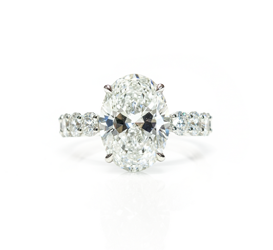 Classic half pave ring OV 4.10 D VVS2 IGI in white gold