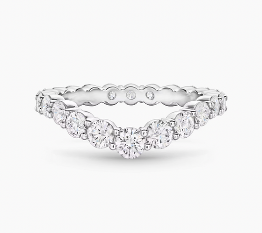 V pave ring in white gold