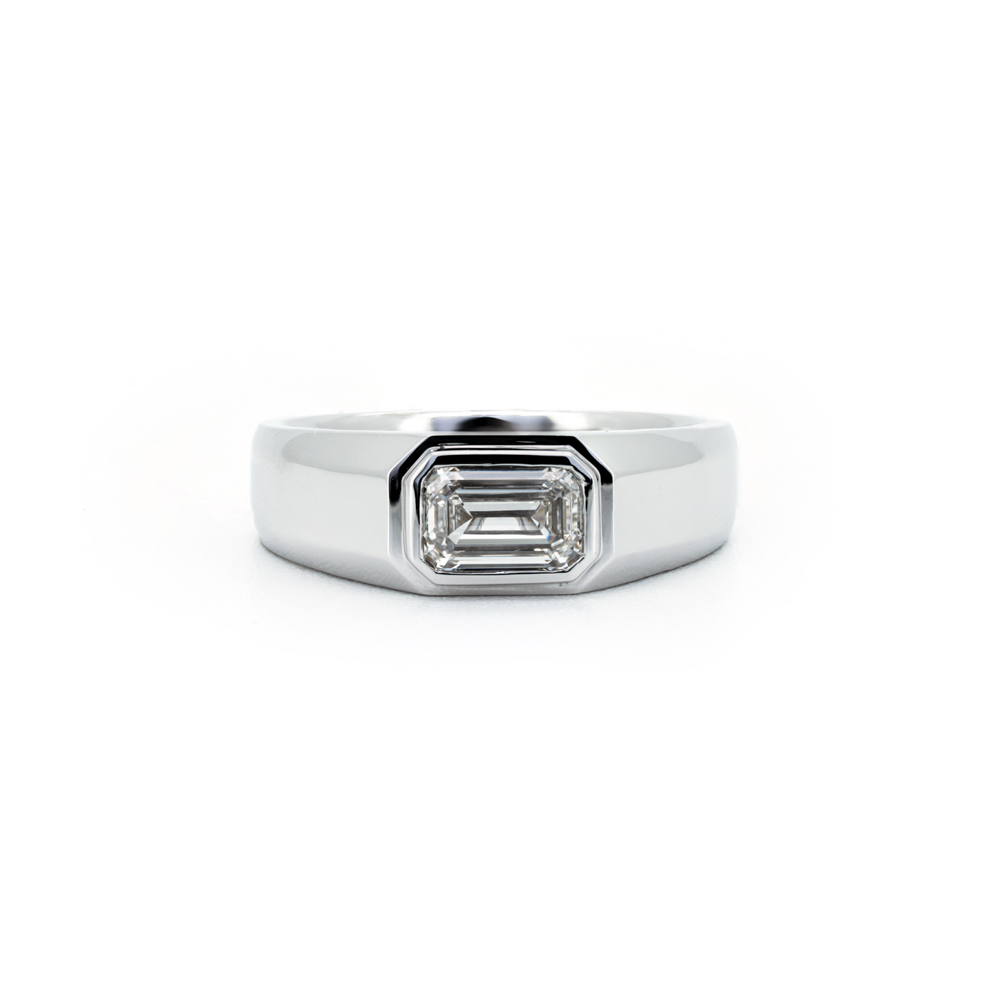 Mens ring horizontal emerald EM 1.01 E VS1 IGI in white gold